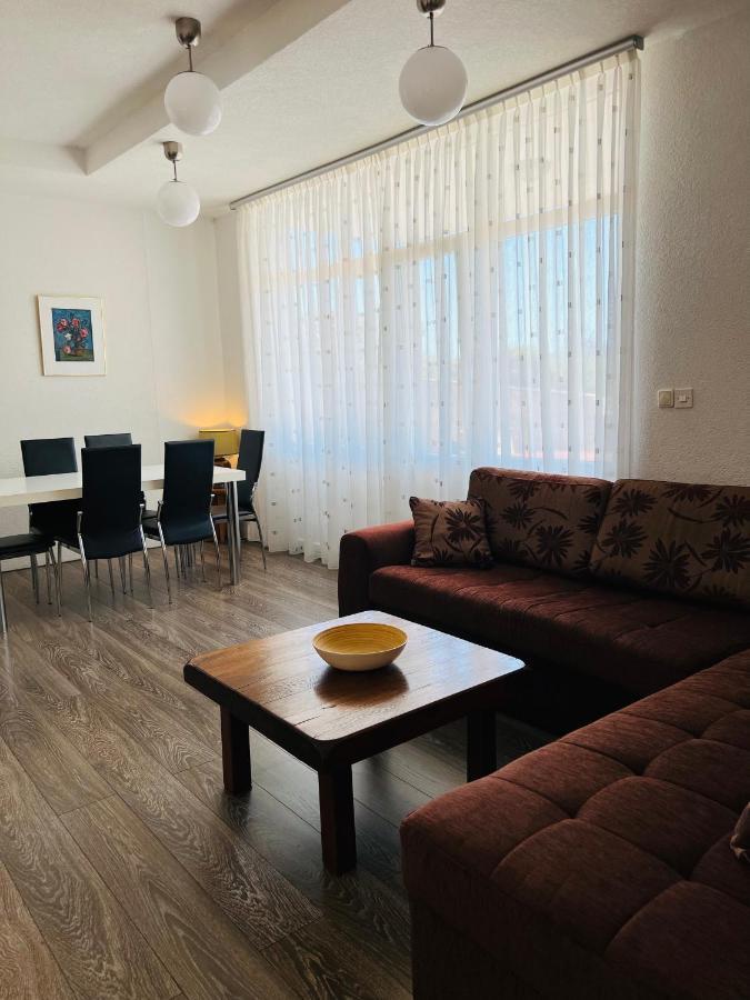 Apartments Angela Чезарица Экстерьер фото